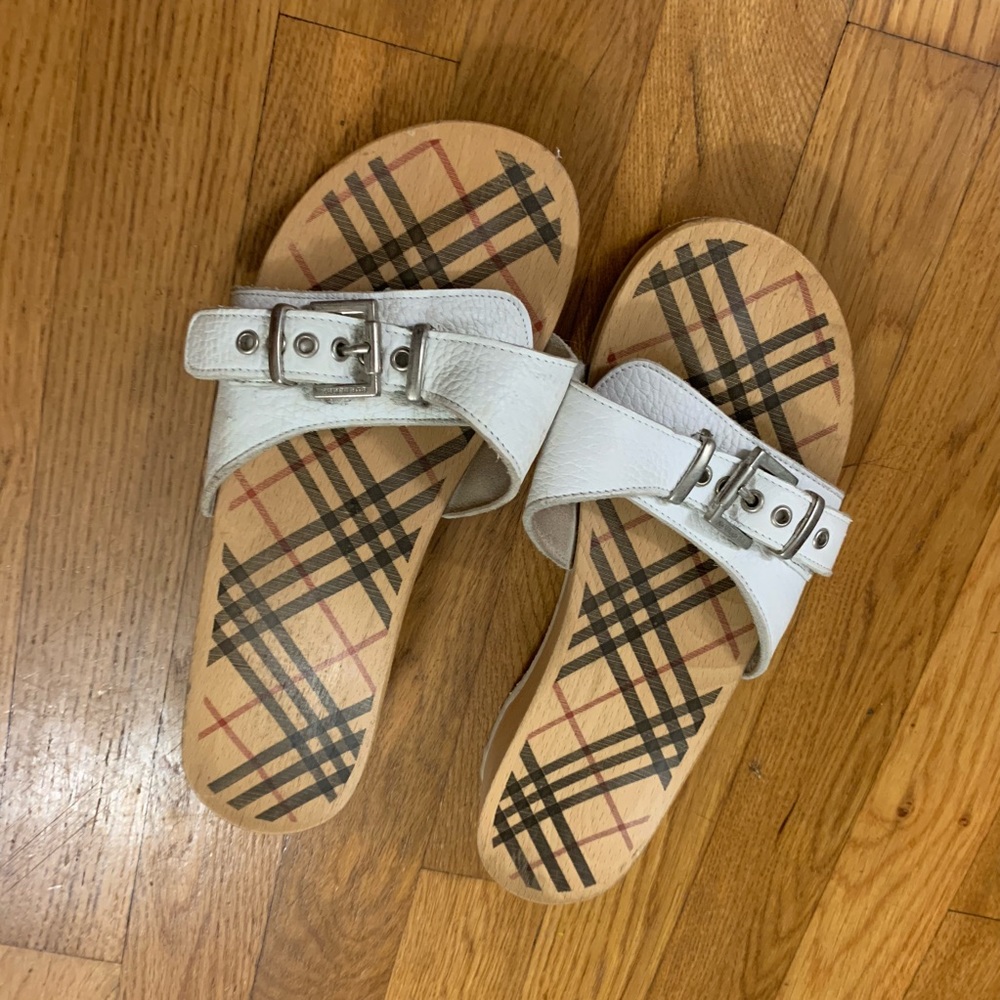 Burberry slides